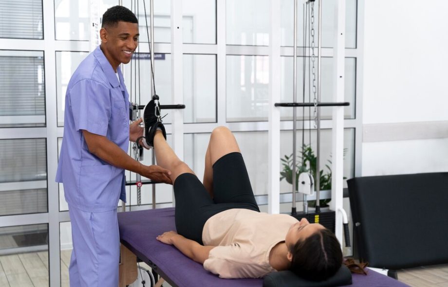 physiotherapy at home in Dubai