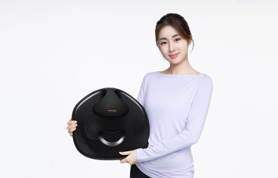 Korean skincare is globally known for its innovation, quality, and effectiveness — and LED masks are no exception. CELLRETURN’s Korean LED skincare mask combines cutting-edge light therapy with ergonomic design and medical-grade technology.